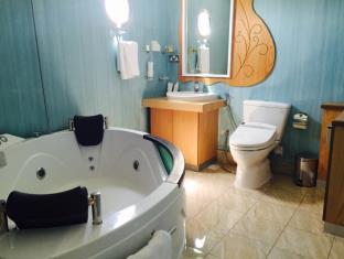 C Hotel Manama Zewnętrze zdjęcie